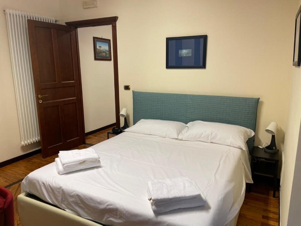 Caravaggio Apartment Nápoly Kültér fotó
